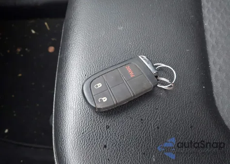 2022 Jeep Compass Latitude Fwd from USA, damaged, VIN 3C4NJCBBXNT119252